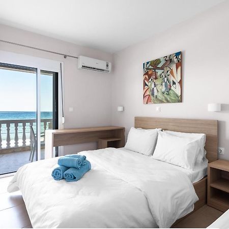 Blue Flag, Nilie Hospitality Mgmt Apartman Olympiakí Aktí Kültér fotó